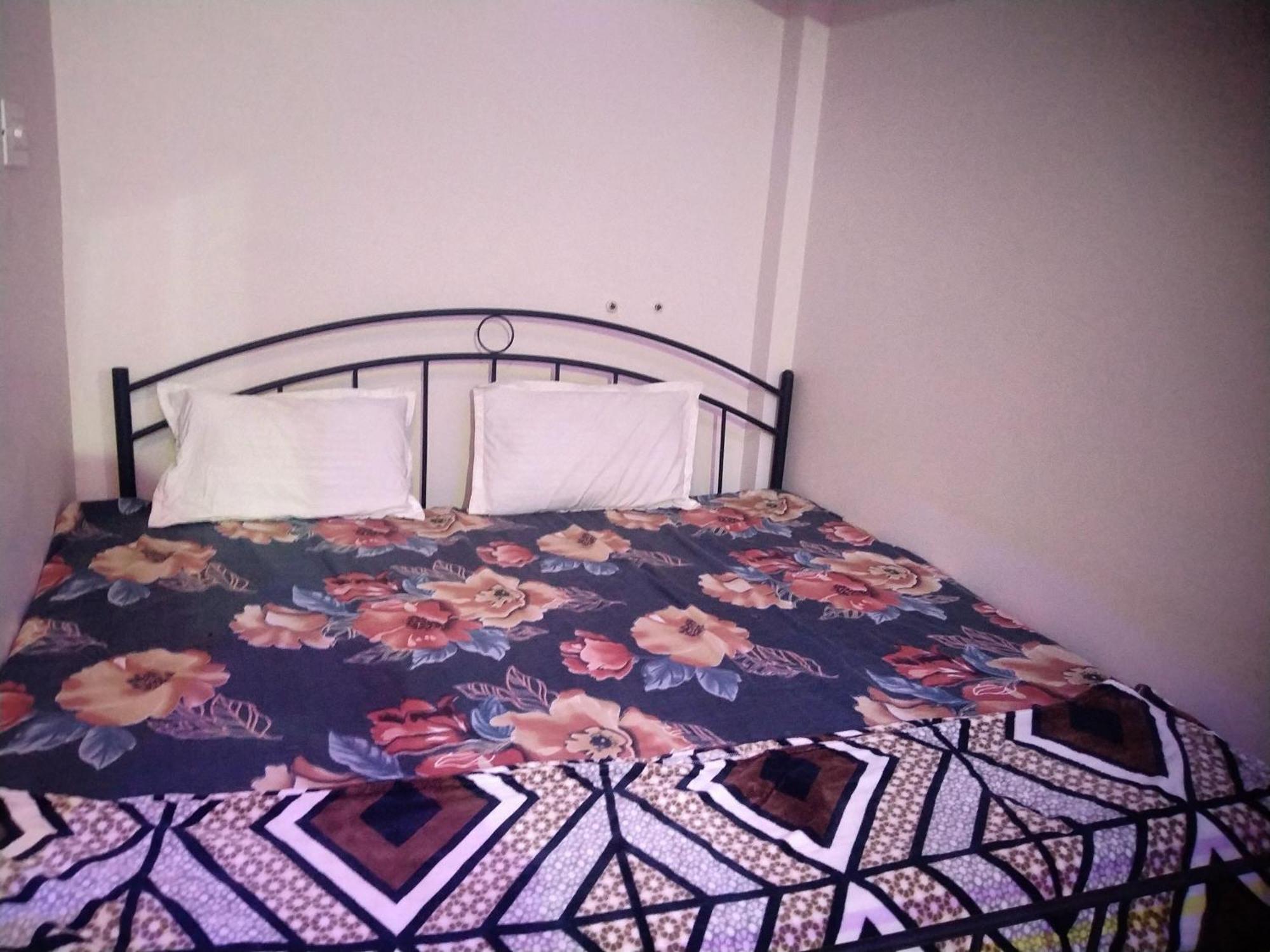 Shivlok Guest House 乌贾因 外观 照片