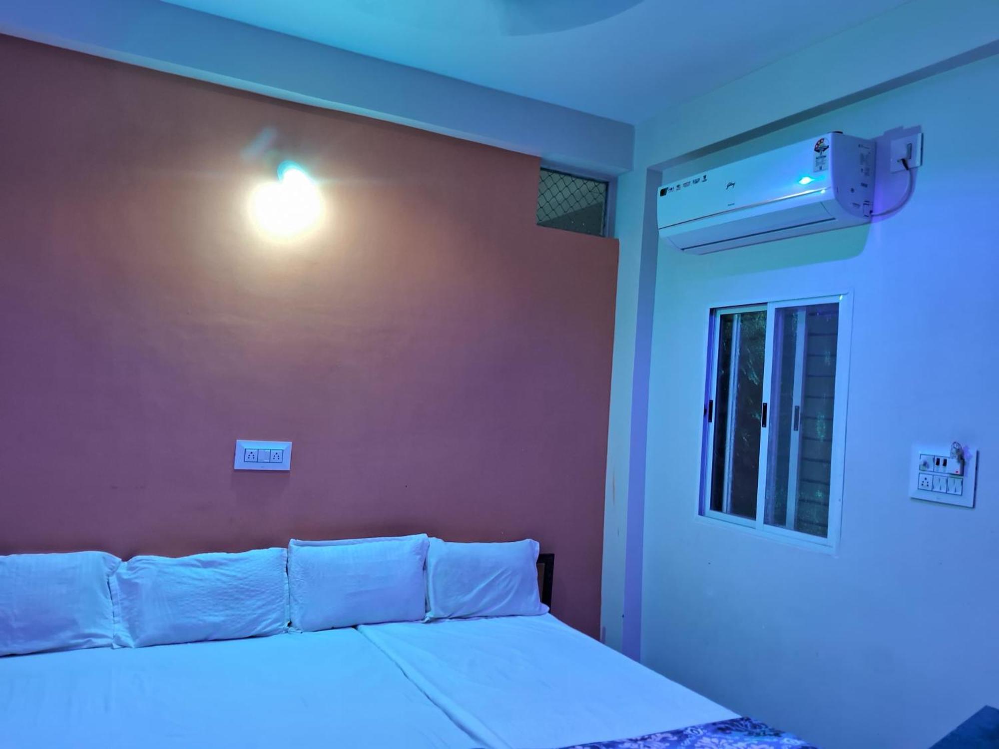 Shivlok Guest House 乌贾因 外观 照片